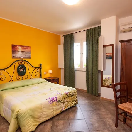 L'asfodelo 3* Villa San Pietro